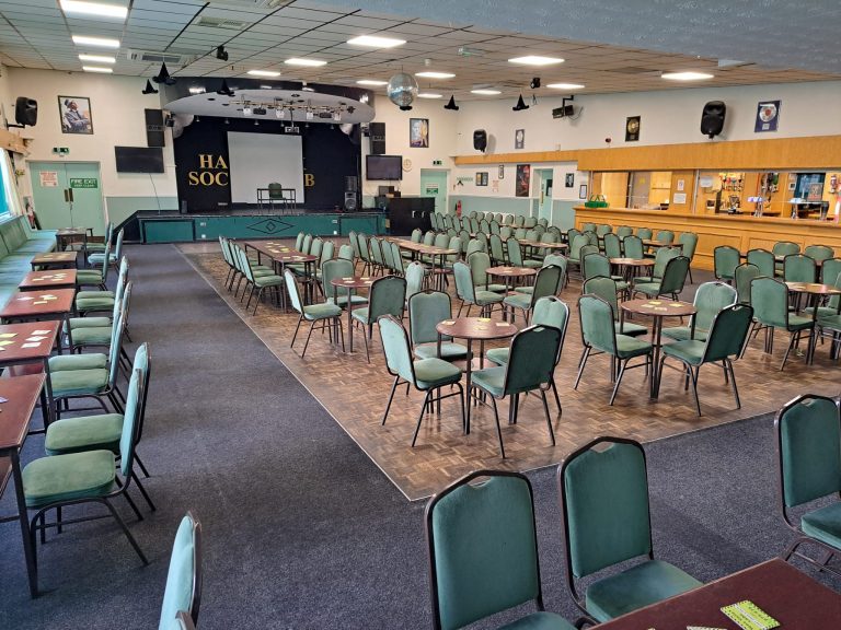 176ec7ee-eedf-403b-a5b8-0307771e8858